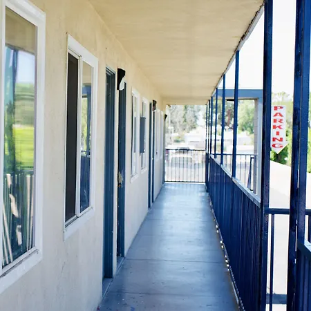 Red Carpet Motel By Ontario-3